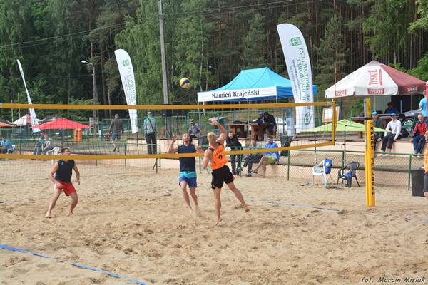 Kamień: V Mistrzostwa Polski Strażaków w Siatkówce Plażowej