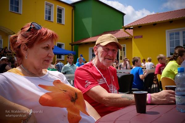 II Bieg Uliczny i Rajd Nordic Walking z Szkołą Podstawową w Wiśniewie