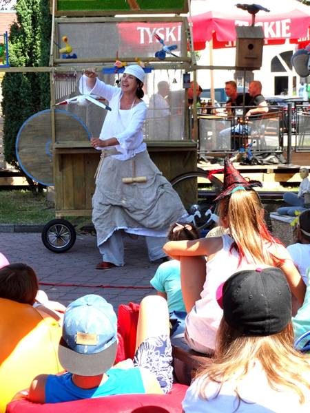 Echa Dni Sępólna: Teatr jarmarczny