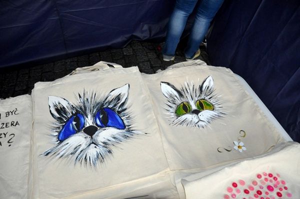 Więcbork: Torby za nakrętki na rzecz Mikołaja