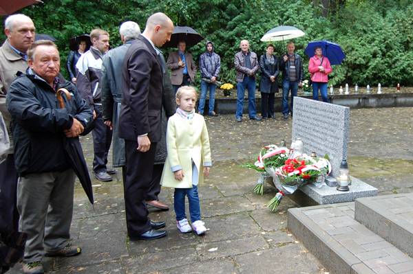 Karolewo: Żyli i żyć będą