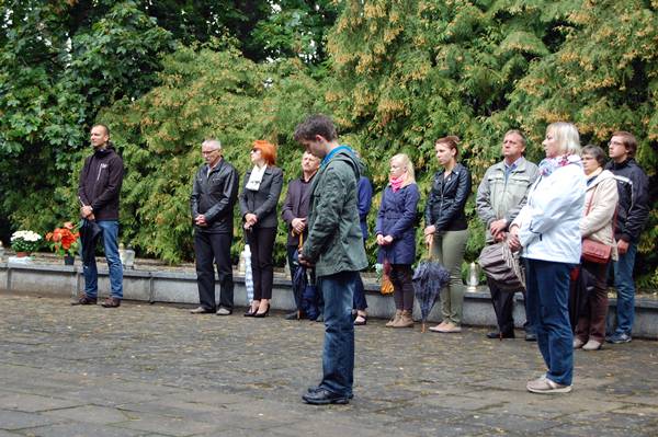 Karolewo: Żyli i żyć będą