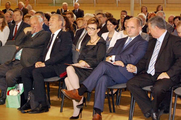 Sępólno: Jubileusz samorządności w cieniu kampanii wyborczej