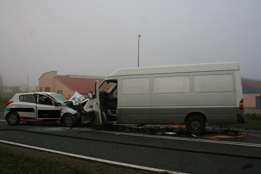Tragiczne skutki wypadku w Mrozowie. Zginął mieszkaniec Bydgoszczy