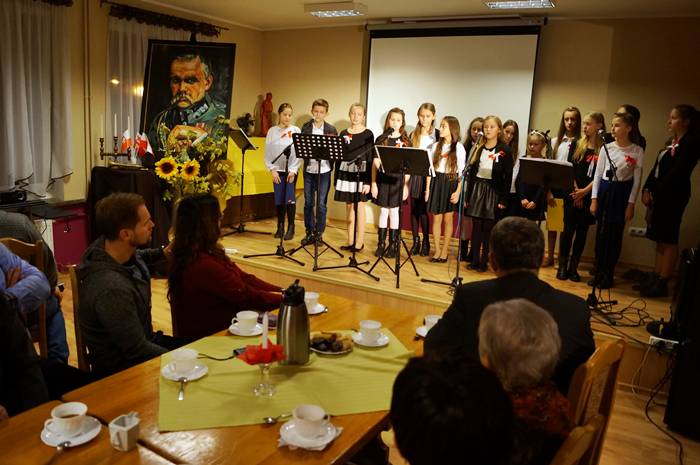 Kamień: Wieczornica z okazji rocznicy odzyskania niepodległości