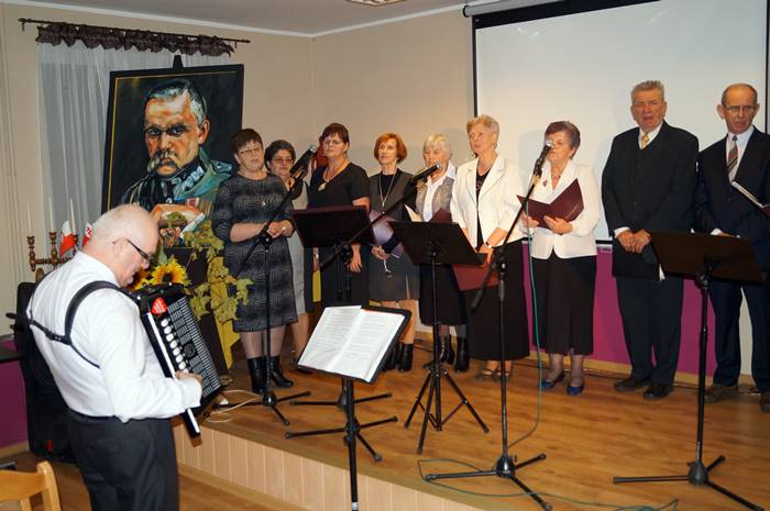 Kamień: Wieczornica z okazji rocznicy odzyskania niepodległości