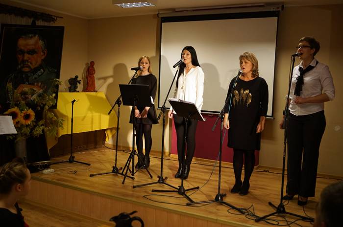 Kamień: Wieczornica z okazji rocznicy odzyskania niepodległości