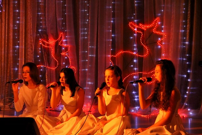 Wałdowo: Zanim Rozbłyśnie Światłość