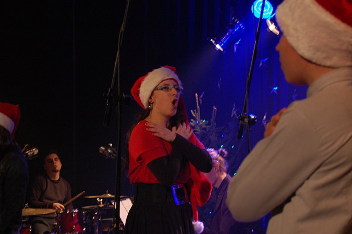 Zachwycający koncert kolęd w więcborskim MGOK-u