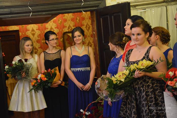 Poloneza czas zacząć - Studniówka Centrum Kształcenia Zawodowego i Ustawicznego w Więcborku (foto cz.1)