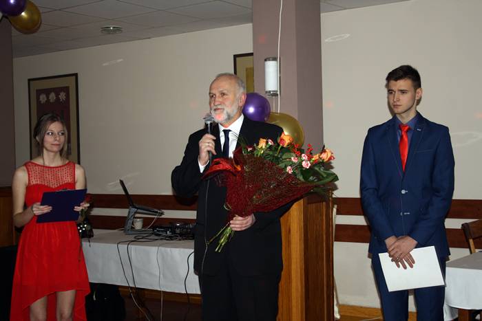 Studniówka 2016 Zespołu Szkół Ponadgimnazjalnych w Sępólnie Krajeńskim (foto)