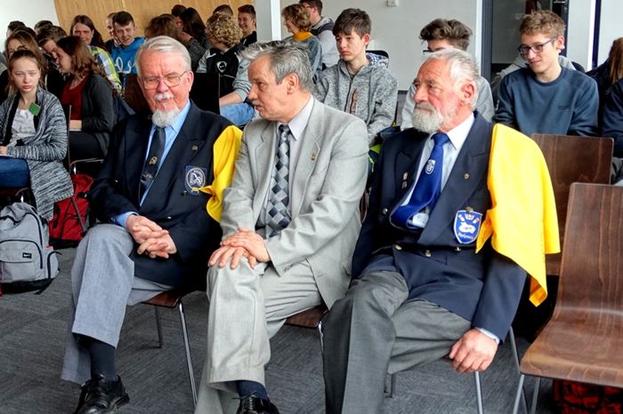 Sępólno: Kurs na Horn