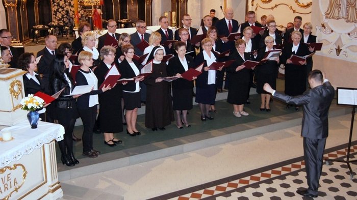 Więcbork: Koncert Chórów z okazji obchodów 1050-lecia Chrztu Polski