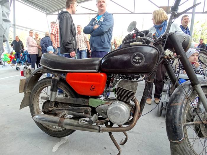 II Zlot Pojazdów Zabytkowych ? Hity PRL-u i koncert zespoły NO TO CO w pierwszy dzień majowych świąt w Sępólnie Krajeńskim