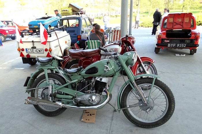 II Zlot Pojazdów Zabytkowych ? Hity PRL-u i koncert zespoły NO TO CO w pierwszy dzień majowych świąt w Sępólnie Krajeńskim