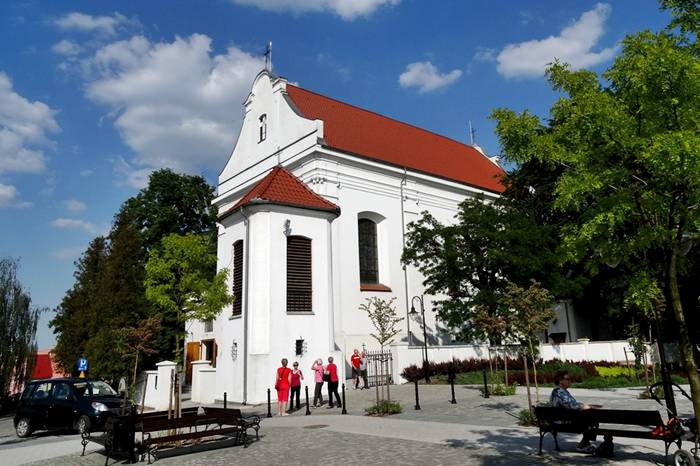 Szlakiem zabytków powiatu sępoleńskiego