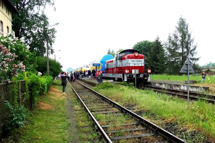 Stacja kolejowa, na której czasem zachodzą dziwne zjawiska