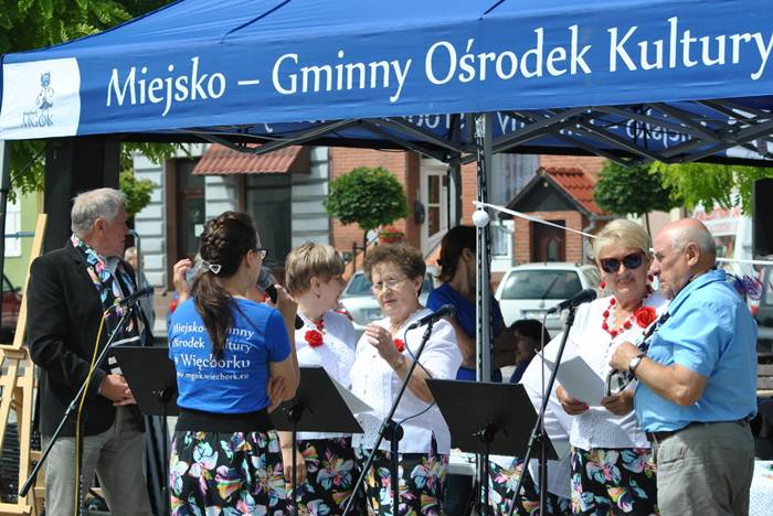 Więcbork: Wystawa lokalnych twórców 