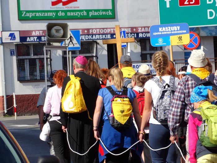 XXV Pelplińska Diecezjalna Pielgrzymka, XXVI Kościerska i I Kaszubska wyruszyły z Sępólna