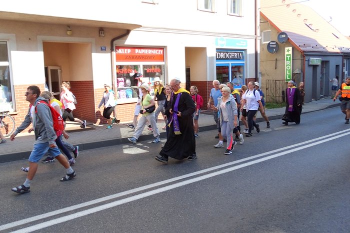 XXV Pelplińska Diecezjalna Pielgrzymka, XXVI Kościerska i I Kaszubska wyruszyły z Sępólna