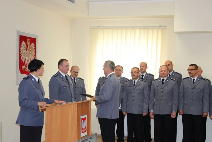 Powiat nakielski: Policjanci żegnali odchodzących na emeryturę