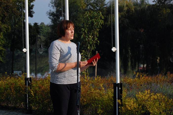 Wiceminister Obrony Narodowej Bartosz Kownacki mianował uczniów mundurówki więcborskiego LO