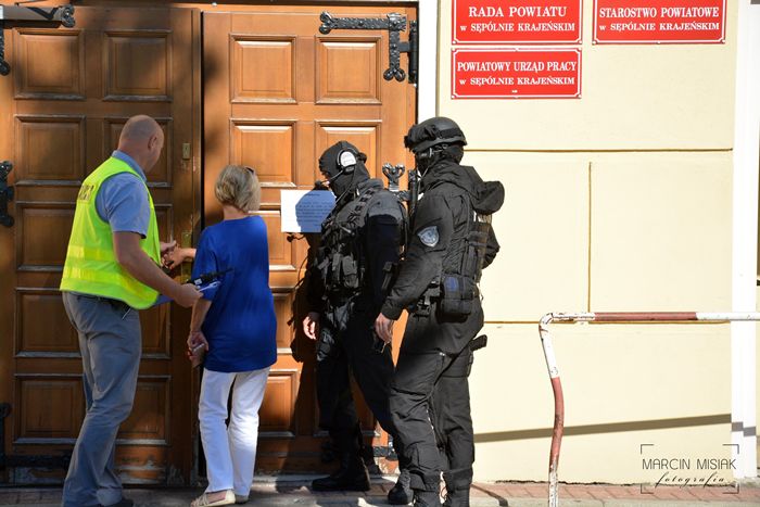 Sępólno: Atak terrorystyczny w Urzędzie