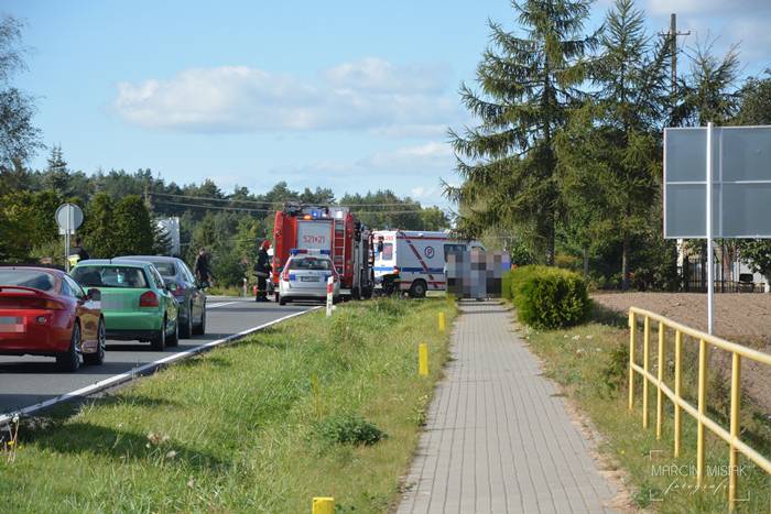 Kamień: Toyota wypadła z drogi