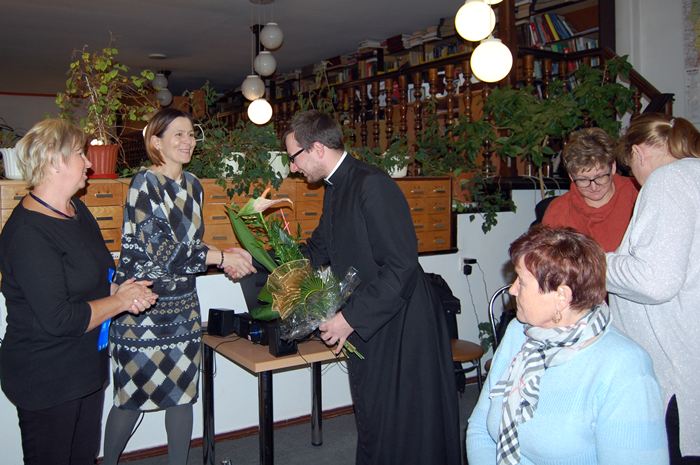 Chrzest święty - fundament życia chrześcijańskiego - spotkanie w więcborskiej bibliotece