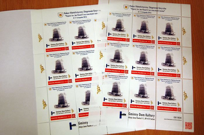 Papież św. Jan Paweł II na znaczkach świata ? wystawa filatelistyczna Zbigniewa Gnyszka w Sośnie