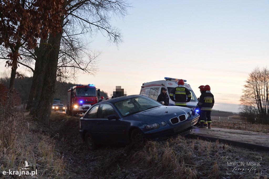 Dachowanie BMW w Iłowie