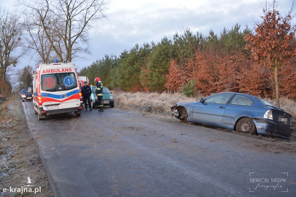 Dachowanie BMW w Iłowie