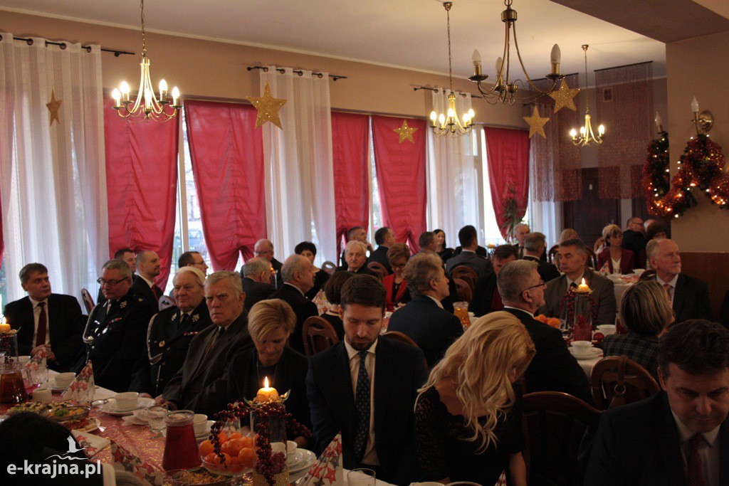 Powiatowe Spotkanie Wigilijne