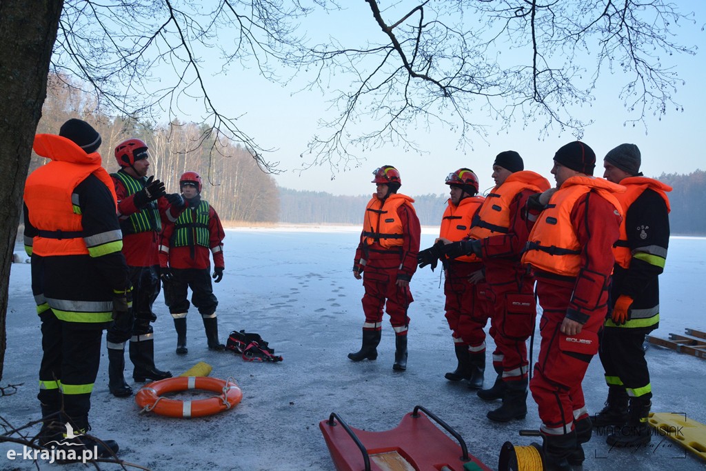 Ćwiczenia z ratownictwa lodowego