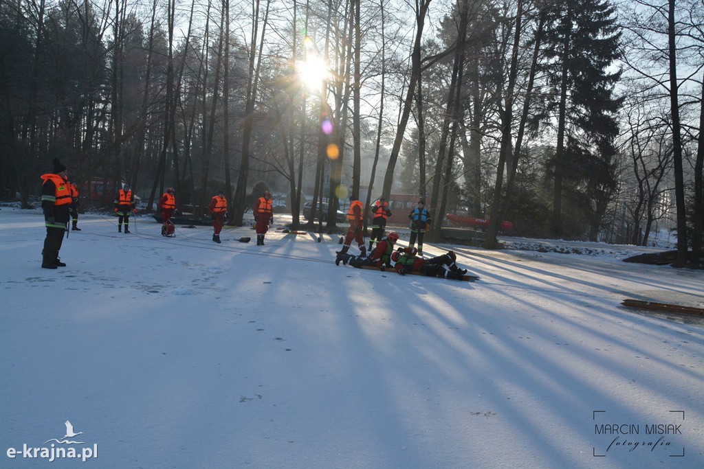 Ćwiczenia z ratownictwa lodowego