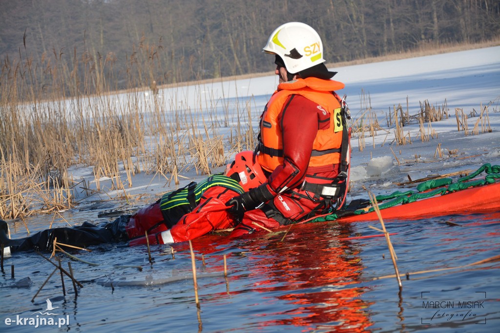 Ćwiczenia z ratownictwa lodowego