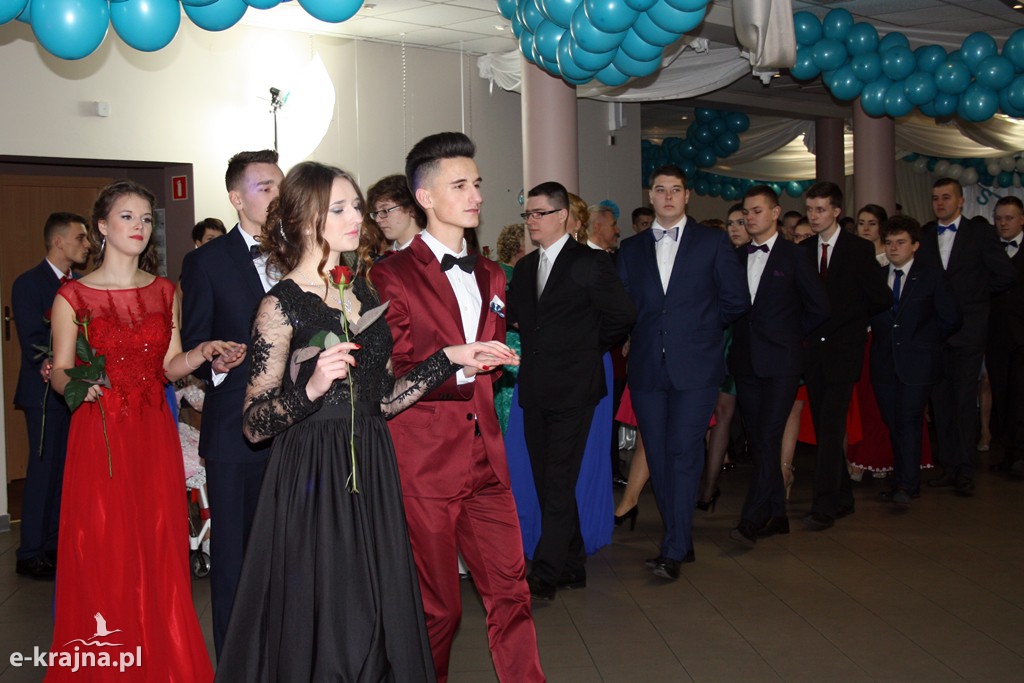 Studniówka CKZiU w Więcborku