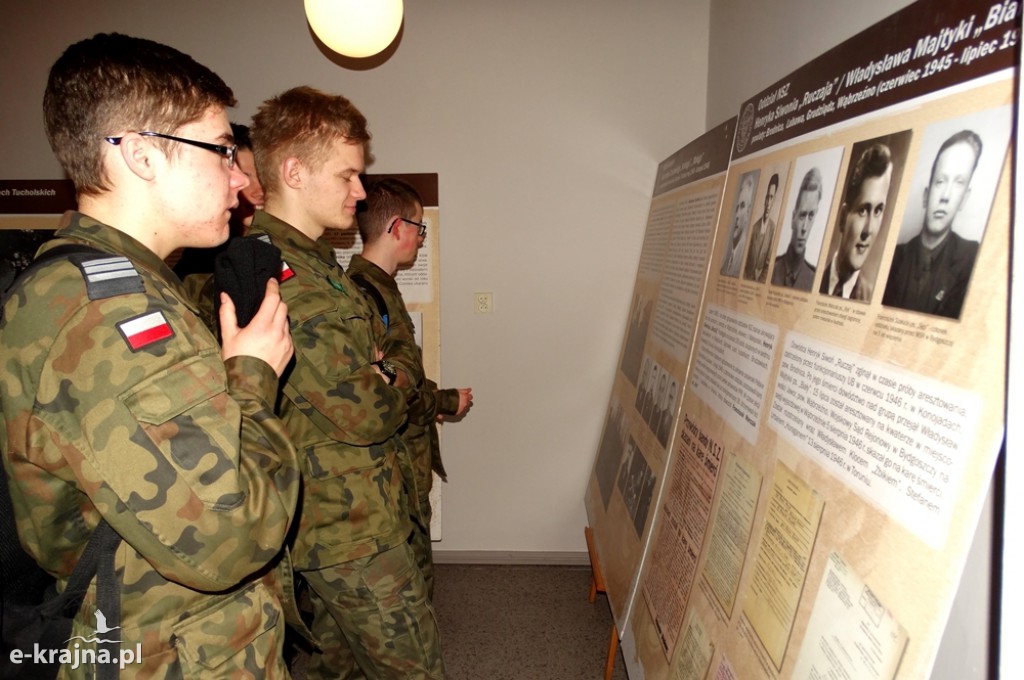 Dla Ciebie Polsko i dla Twojej Chwały