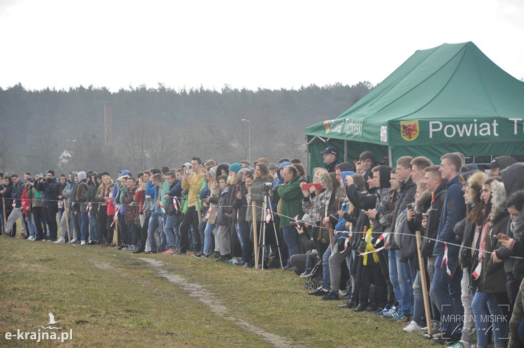 Terroryści uprowadzili autobus z uczniami