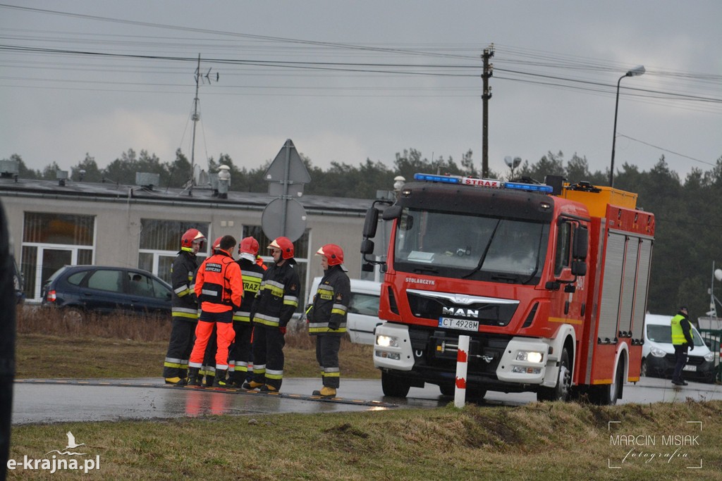 Terroryści uprowadzili autobus z uczniami