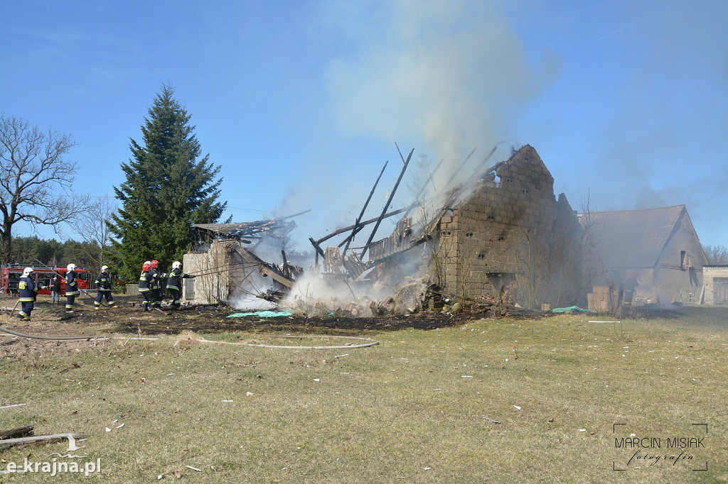 Pożar stodoły w Jeleniu - FOTO