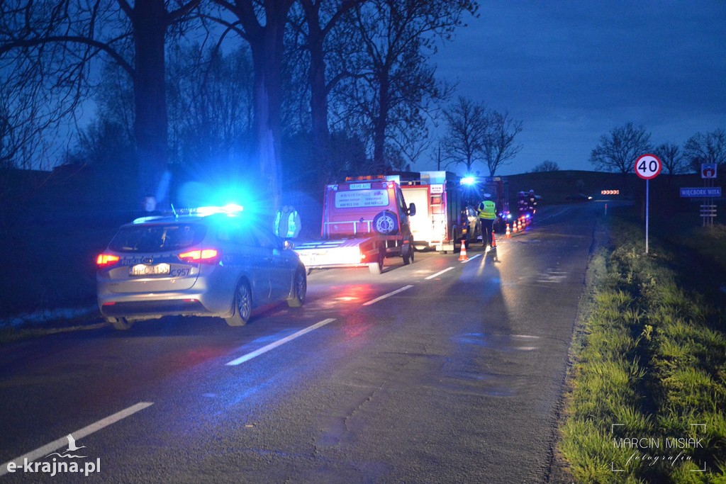 Skoda wypadła z drogi