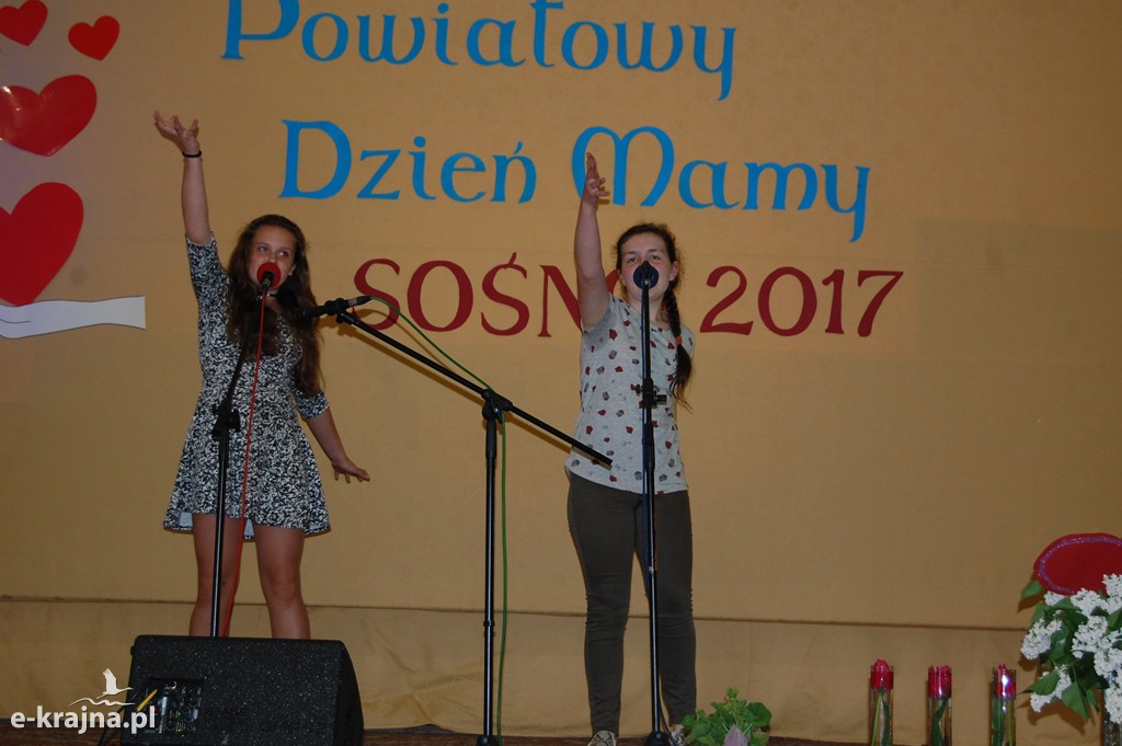 Powiatowy Dzień Matki w Sośnie