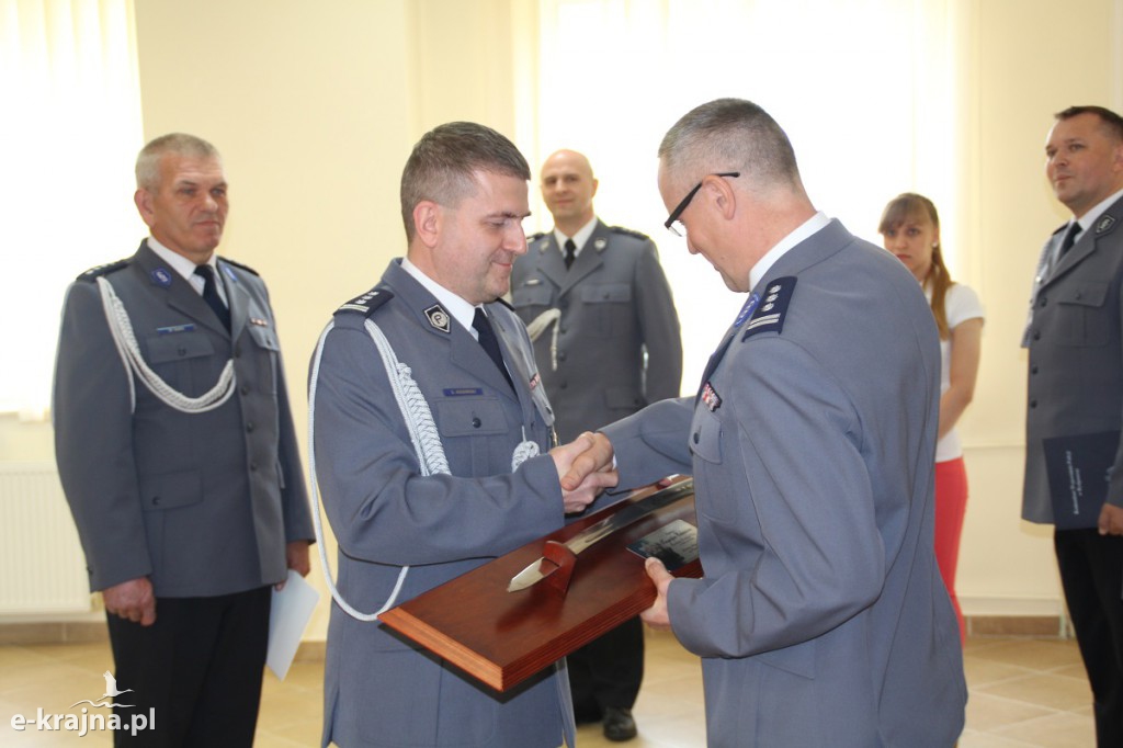 Uroczyste przekazanie nakielskiej komendy