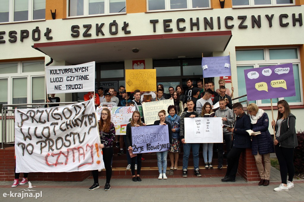 Człuchów: Jak nie czytam, jak czytam