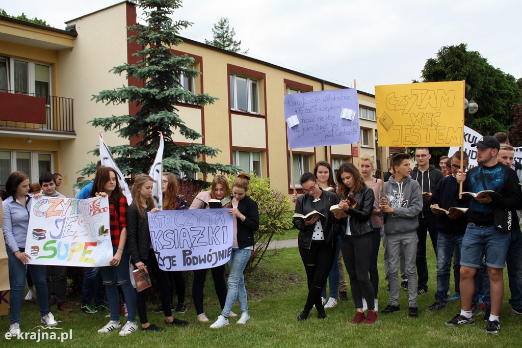 Człuchów: Jak nie czytam, jak czytam