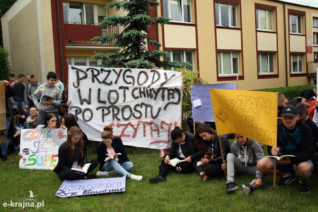 Człuchów: Jak nie czytam, jak czytam