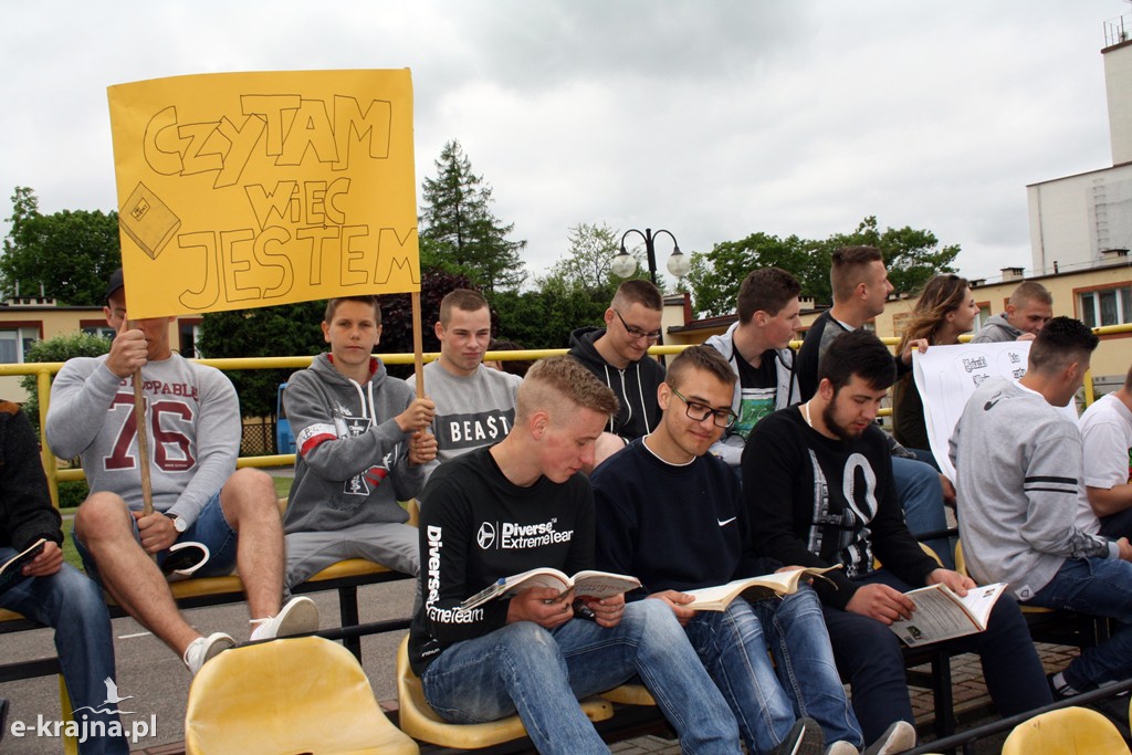 Człuchów: Jak nie czytam, jak czytam