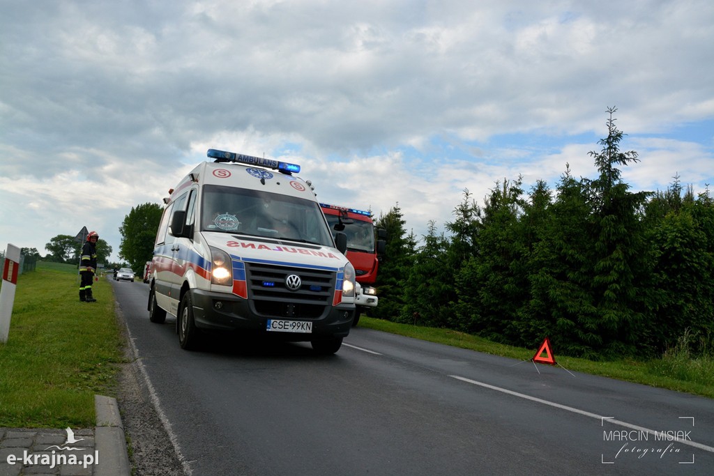 Zderzenie osobówek w Grochowcu