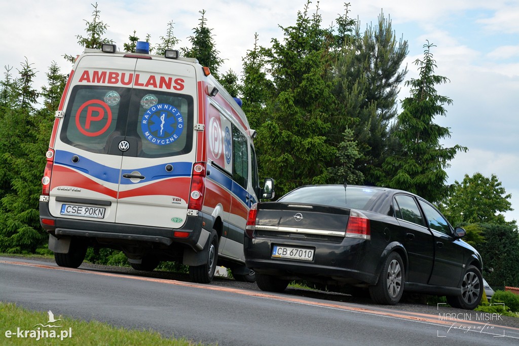 Zderzenie osobówek w Grochowcu